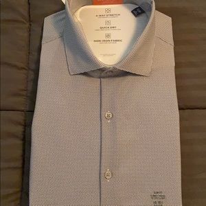 Van Heusen Mens Dress Shirt, Large